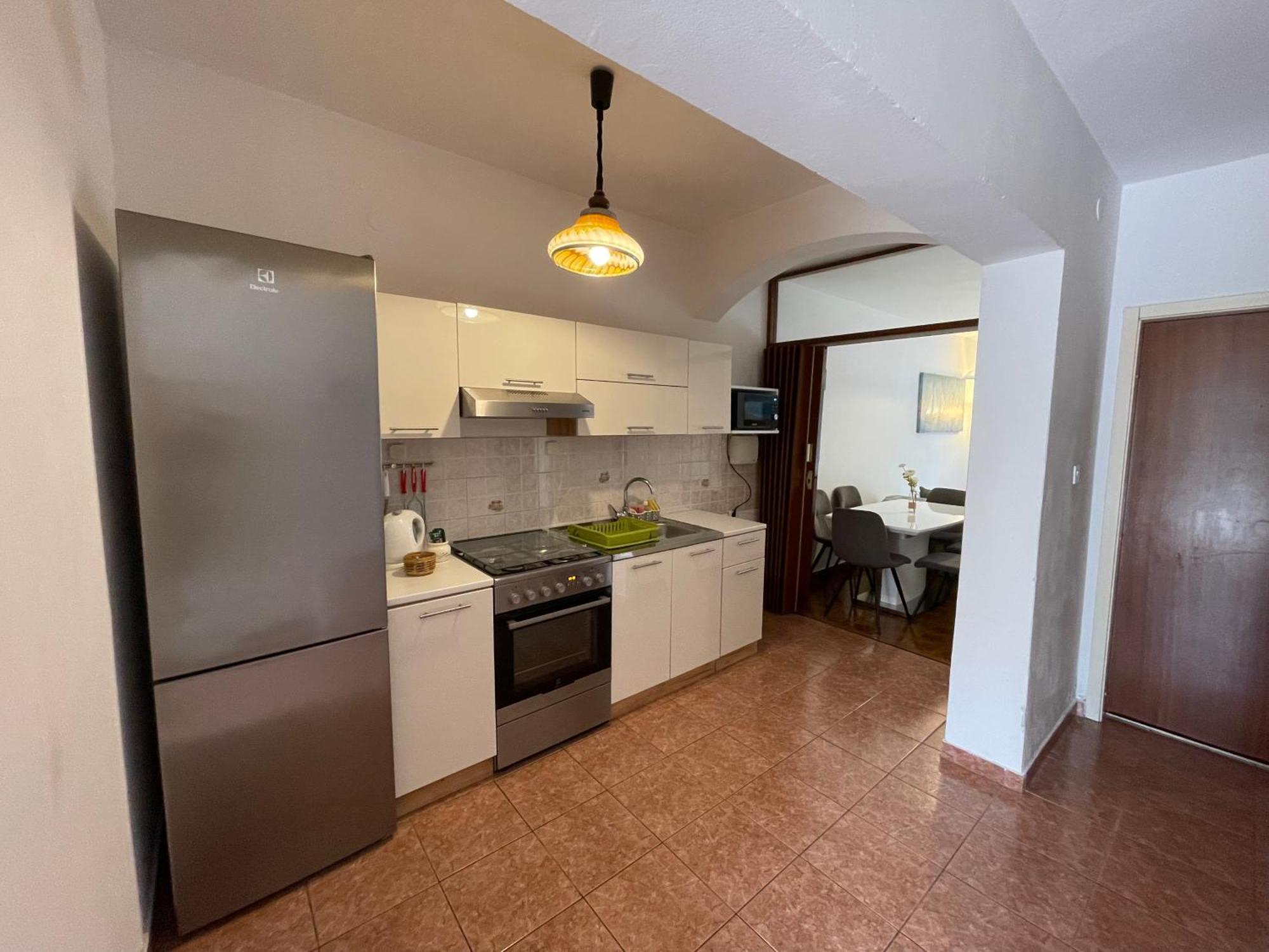 Apartments Sestan Новаля Екстериор снимка